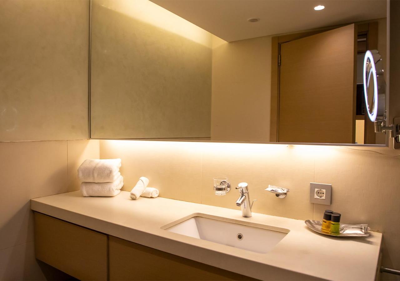 Saifi Suites Hotel Bejrút Kültér fotó